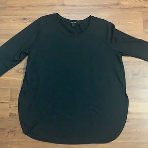 Women’s black long sleeve top